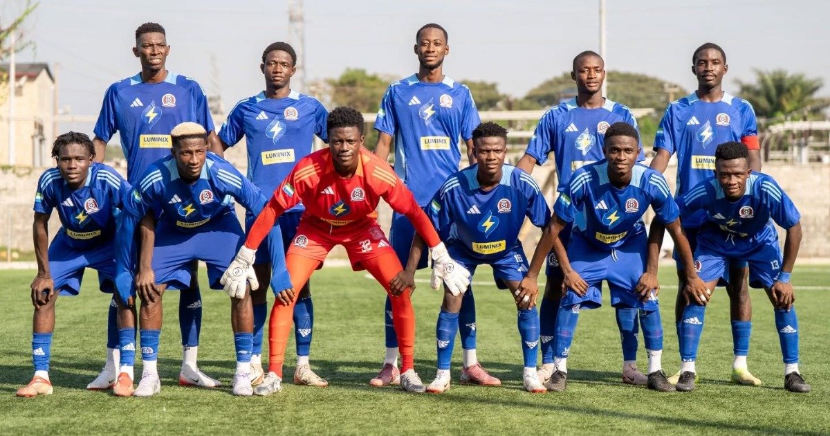 Ten-man Star Sport shared points with East End Lions